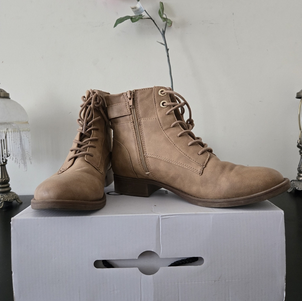 Aldo Women's Tan Ankle Boots